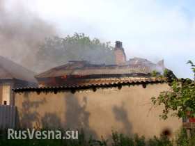 Луганск: танковая атака отбита, идут бои на окраинах, артиллерия врага бьет по городу  (фото)