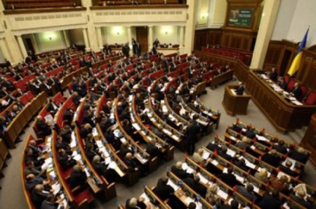 Власти Украины переписали 37 законов, чтобы легализовать карательную операцию на востоке страны