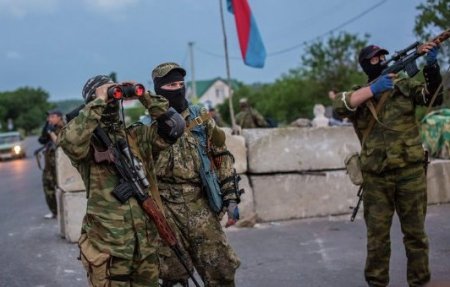 Армия Новороссии сообщила об уничтожении украинской бронетехники и автомобилей под Мариуполем
