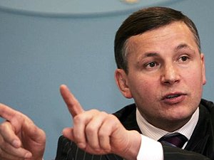 Гелетей закатил истерику депутатам из-за «котла» под Иловайском