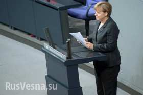 Вот до чего довело Меркель общение с Яценюком с его теорией «нападения русских на Германию»