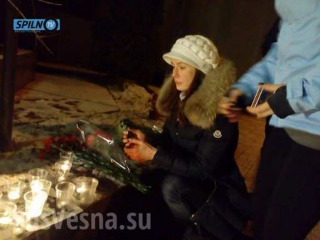Поставим свечи погибшим во Франции, назло России, — активистка Евромайдана Бабич.
