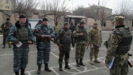В ДНР заявляют, что к силовикам прибыли инструкторы из стран НАТО