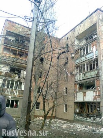 Donezk: Stadtbezirk Textilschik unter Feuer, ein Geschoss hat in ein Krankenhaus getroffen