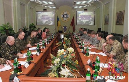Инструкторы из США приехали в Академию сухопутных войск Украины