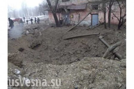 В Стаханове украинская артиллерия уничтожает дома и людей (ФОТО, ВИДЕО)