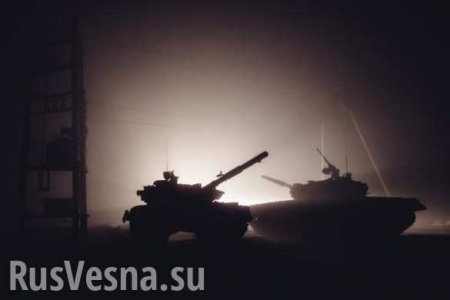 Семенченко: ополченцы из танков расстреляли колонну сил АТО, выходящую из Дебальцево