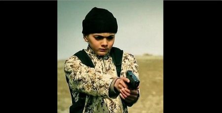 ИГИЛ опубликовал видео, на котором ребенок казнит пленного