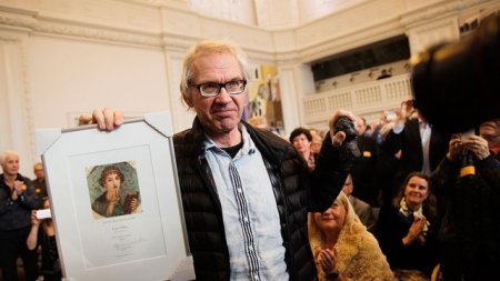 Дания наградила автора каррикатур на пророка Мухаммеда