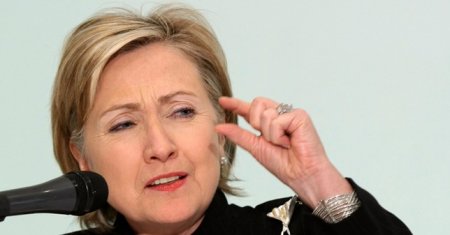 Конгресс США расследует использование Хиллари Клинтон личной электронной почты в служебных целях.