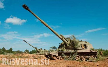 Украинские САУ, пушки и минометы ведут обстрел Горловки, на окраине бой диверсантов ВСУ и ополченцев