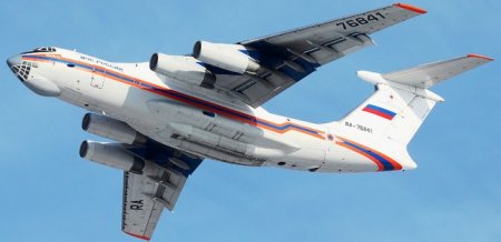 Первый самолёт МЧС РФ со спасателями вылетел в Непал
