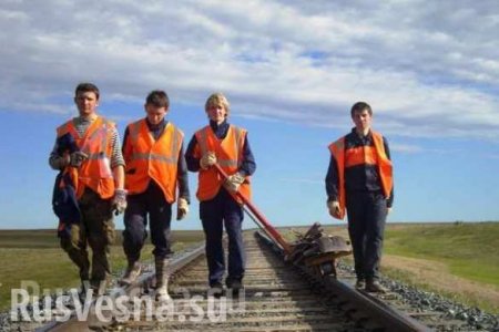 "Hardworking terrorists" restored Debaltsevo railway