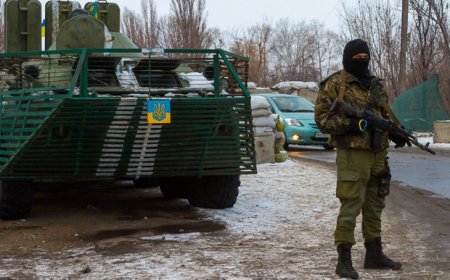 Горловчане: На Донбассе наступила полная блокада: люди бросают свои авто и ночуют в полях