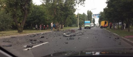 Донецк: Взорвана машина секретаря главы ДНР
