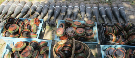 Почти 5000 взрывоопасных предмета обезвредили саперы МЧС ДНР