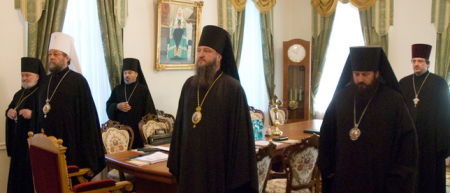 В Молдавии верят только Церкви