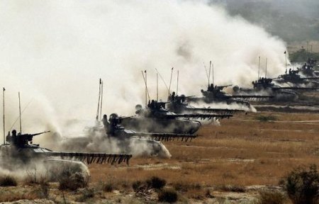 Танки Т-90С и модернизированные Т-72 продолжают оставаться ударной силой армии Азербайджана
