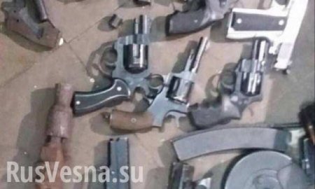 «Айдаровец» прятал арсенал оружия на киевском заводе (ФОТО)