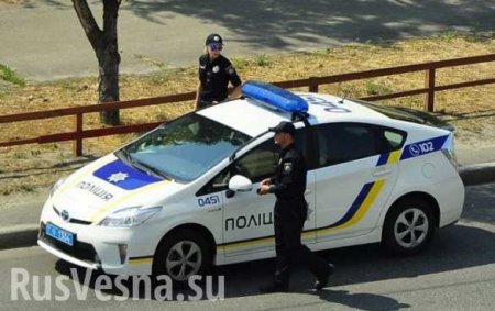 Бизнес по-украински: Черниговские полицейские брали взятки, выдавая себя за ГАИшников