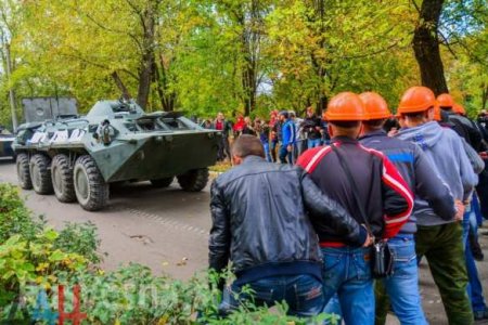 Жители ДНР разоружили иностранную миссию и выдворили за пределы Республики — учения в Донецке (ФОТОРЕПОРТАЖ)