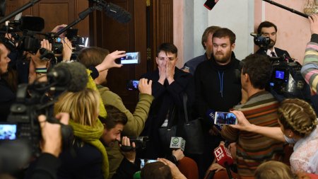 Необъявленный визит: каковы истинные причины приезда Надежды Савченко в Москву