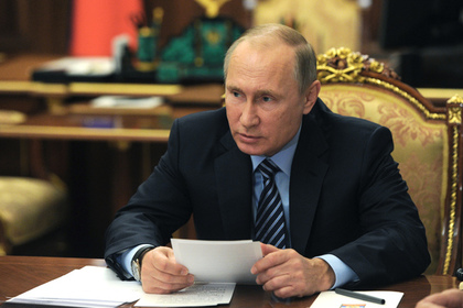 Путин пригрозил увольнением чиновникам-академикам