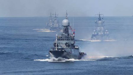Суда Балтийского флота совершили семь дальних походов в районы Мирового океана в 2016 году