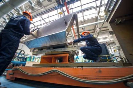 Титановую кабину Су-34 сваривают по новой технологии (ФОТО)