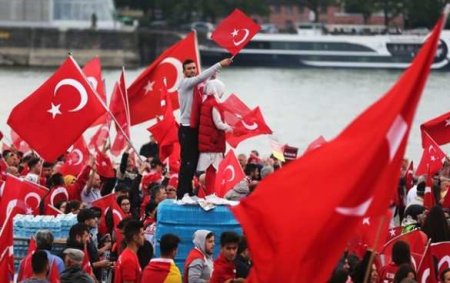 Турецкие министры задумали новый митинг в Германии