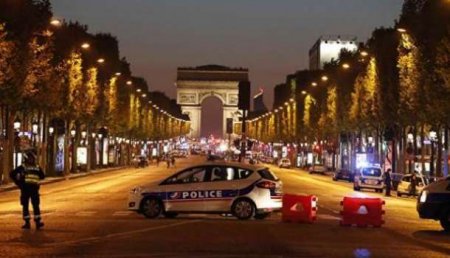 Стрельба в центре Парижа: На всём протяжении Елисейских Полей идёт эвакуация людей