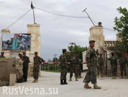 Талибы расстреляли военную базу в Афганистане, погибли 140 человек (ФОТО)
