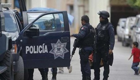 Убили кормильца: в Мексике начались беспорядки после убийства лидера наркокартеля