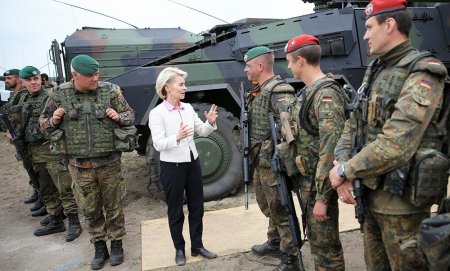 Как министр обороны Германии объявила войну собственным генералам