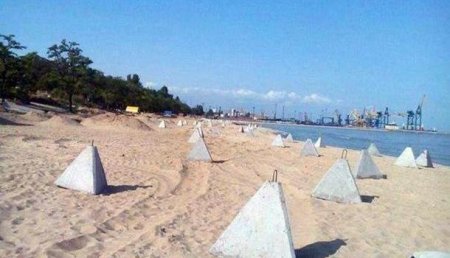 В этом году ВСУ не будут разминировать городской пляж в Мариуполе