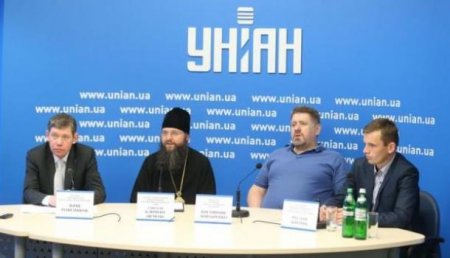 Верующие хотят остановить антирелигиозные законопроекты Киева