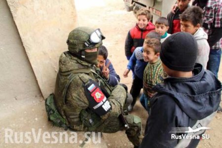 О дружбе российских военных и сирийских детей: праздник Ураза-байрам в Дамаске (ВИДЕО)