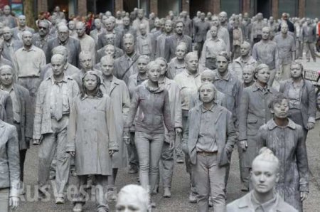 «Ходячие мертвецы»: в Гамбурге прошел необычный протест против саммита G20 (ФОТО, ВИДЕО)