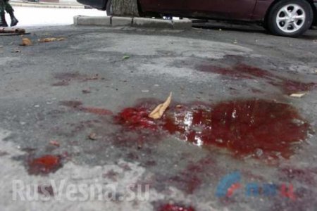 В результате теракта в центре Луганска один человек погиб, пятеро ранены (ФОТО, ВИДЕО 18+)