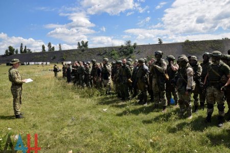 Спецподразделения ДНР состязались в тактической стрельбе (+ВИДЕО, ФОТО)