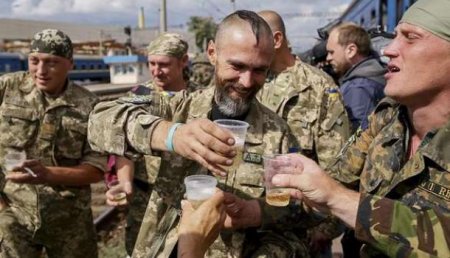 «Стреляешь, а он идет». ДНР атакуют солдаты, сидящие на наркотиках