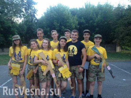 «Москаля складайте трупи»: как украинских детей готовят к войне с Россией (ВИДЕО)