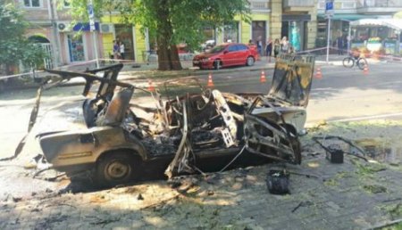 В центре Одессы взорвался автомобиль (+ВИДЕО)