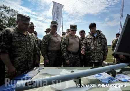 «Враги сдадутся без огня»: Турчинов показал «супероружие» (ФОТО)