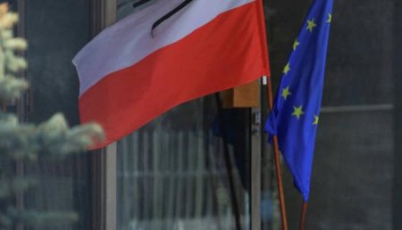 Польша намерена взыскать с России «триллионные репарации»