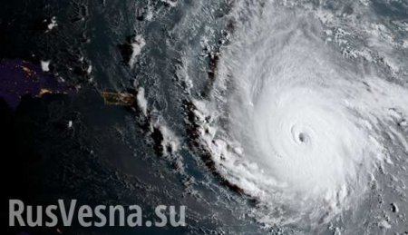 «Вы не выживете», — губернатор Флориды предупредил отказывающихся эвакуироваться из-за урагана