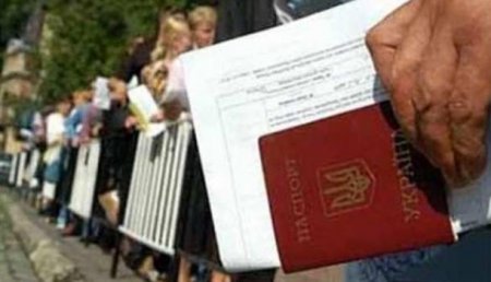 Число выехавших украинцев в Россию за полгода выросло на 56%