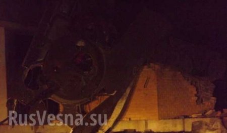 Опубликованы кадры с места взрыва в Луганске (+ФОТО, ВИДЕО)