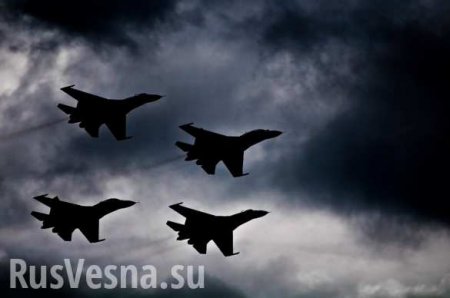 ВКС России спешат на помощь: Массированные авиаудары перемалывают боевиков «Аль-Каиды» в Хаме (ВИДЕО, ФОТО)