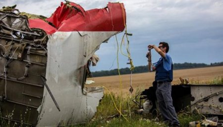 Ложь Киева: американский журналист нашел позиции ВСУ во время крушения MH17 в 30 километрах от Грабово